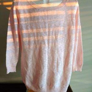 Women's 3/4 sleeve sweater